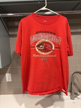 Y2K Arizona Diamondbacks Glove and Hat Graphic Tee Size XL CSA